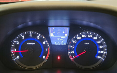 Hyundai Solaris II рестайлинг, 2016 год, 1 180 000 рублей, 17 фотография