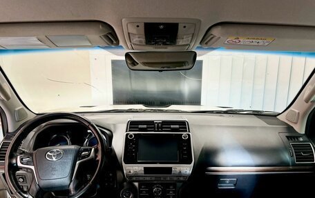 Toyota Land Cruiser Prado 150 рестайлинг 2, 2018 год, 4 199 000 рублей, 14 фотография