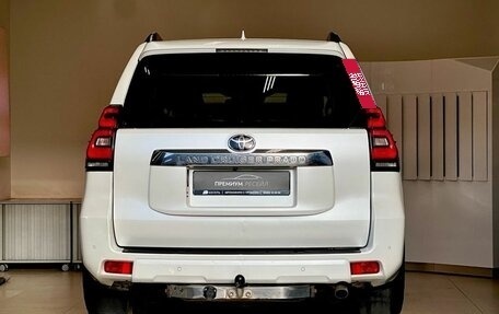 Toyota Land Cruiser Prado 150 рестайлинг 2, 2018 год, 4 199 000 рублей, 5 фотография