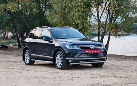 Volkswagen Touareg III, 2015 год, 2 380 000 рублей, 7 фотография