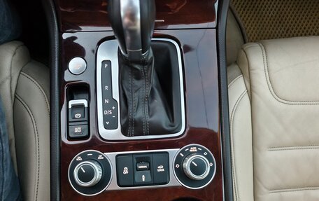 Volkswagen Touareg III, 2015 год, 2 380 000 рублей, 16 фотография