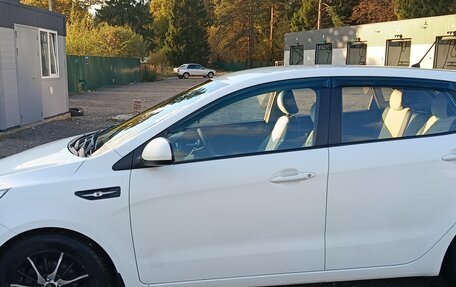 KIA Rio III рестайлинг, 2015 год, 810 000 рублей, 2 фотография