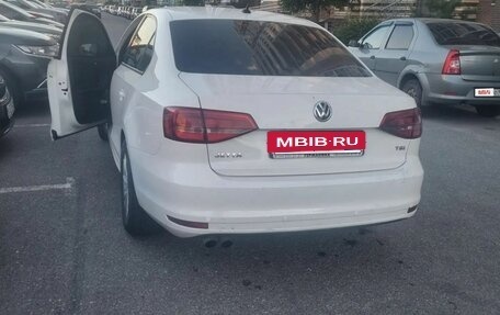 Volkswagen Jetta VI, 2015 год, 1 200 000 рублей, 2 фотография