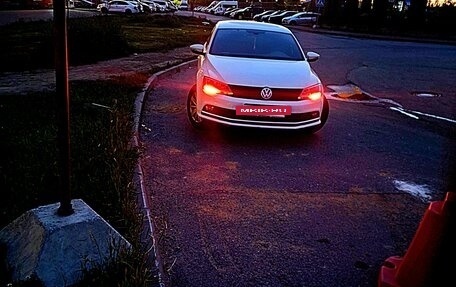 Volkswagen Jetta VI, 2015 год, 1 200 000 рублей, 9 фотография
