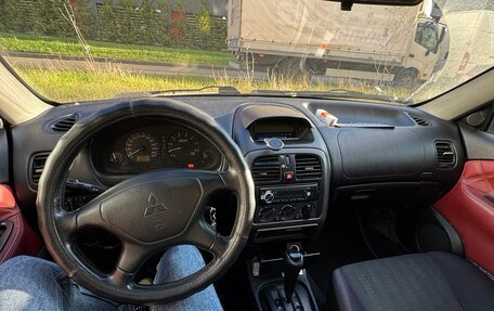Mitsubishi Carisma I, 2001 год, 230 000 рублей, 17 фотография