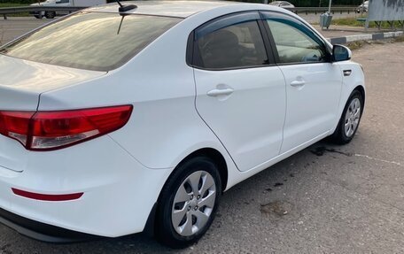 KIA Rio III рестайлинг, 2017 год, 900 000 рублей, 7 фотография