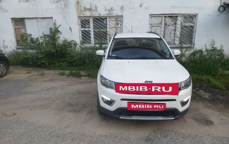 Jeep Compass II, 2018 год, 2 500 000 рублей, 4 фотография
