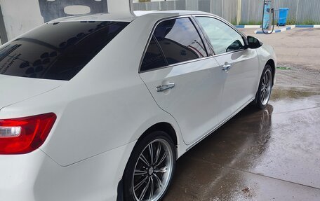 Toyota Camry, 2013 год, 1 700 000 рублей, 3 фотография