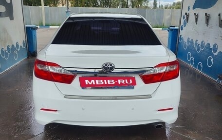 Toyota Camry, 2013 год, 1 700 000 рублей, 2 фотография