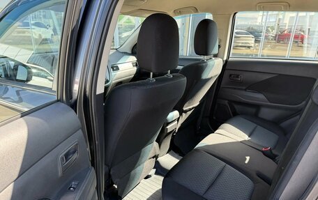 Mitsubishi Outlander III рестайлинг 3, 2015 год, 1 490 000 рублей, 21 фотография