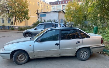Daewoo Nexia I рестайлинг, 2004 год, 50 000 рублей, 2 фотография