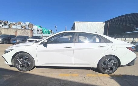 Hyundai Elantra, 2026 год, 2 100 000 рублей, 7 фотография