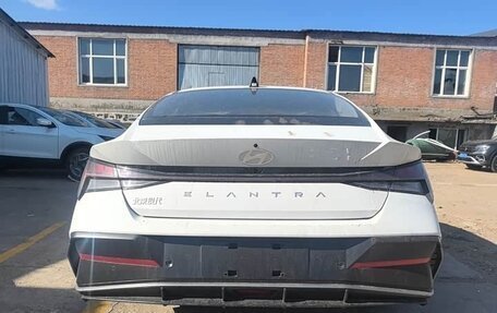 Hyundai Elantra, 2026 год, 2 100 000 рублей, 5 фотография