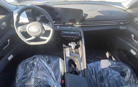 Hyundai Elantra, 2026 год, 2 100 000 рублей, 10 фотография