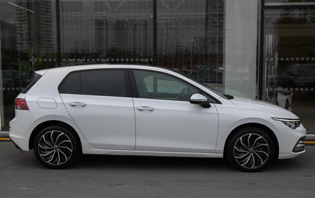 Volkswagen Golf VIII, 2020 год, 2 598 000 рублей, 4 фотография