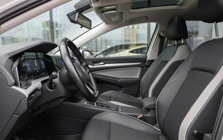 Volkswagen Golf VIII, 2020 год, 2 598 000 рублей, 15 фотография