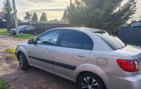 KIA Rio II, 2006 год, 235 000 рублей, 3 фотография