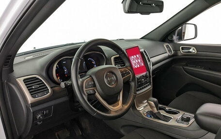 Jeep Grand Cherokee, 2016 год, 2 990 000 рублей, 16 фотография