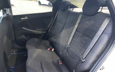Hyundai Solaris II рестайлинг, 2016 год, 873 000 рублей, 15 фотография