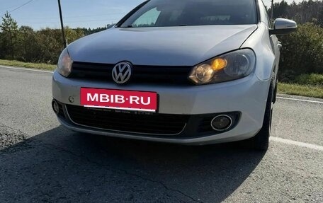 Volkswagen Golf VI, 2010 год, 680 000 рублей, 2 фотография