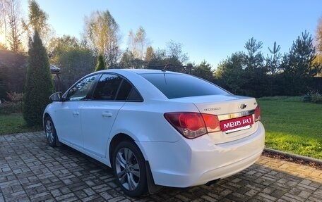 Chevrolet Cruze II, 2013 год, 530 000 рублей, 3 фотография