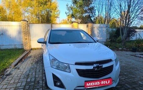 Chevrolet Cruze II, 2013 год, 530 000 рублей, 2 фотография