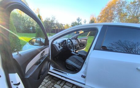 Chevrolet Cruze II, 2013 год, 530 000 рублей, 6 фотография