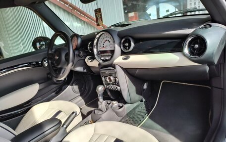 MINI Hatch, 2013 год, 1 250 000 рублей, 18 фотография