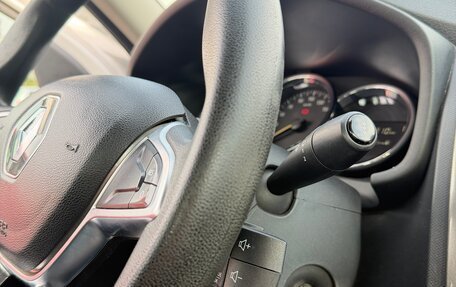 Renault Logan II, 2020 год, 899 999 рублей, 11 фотография
