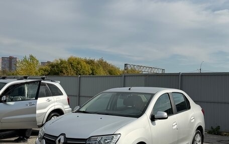 Renault Logan II, 2020 год, 899 999 рублей, 5 фотография