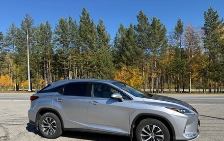 Lexus RX IV рестайлинг, 2021 год, 5 500 000 рублей, 4 фотография