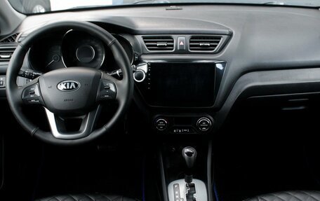 KIA Rio III рестайлинг, 2013 год, 830 000 рублей, 6 фотография