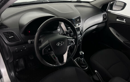 Hyundai Solaris II рестайлинг, 2014 год, 897 000 рублей, 11 фотография