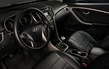 Hyundai i30 II рестайлинг, 2012 год, 849 000 рублей, 10 фотография