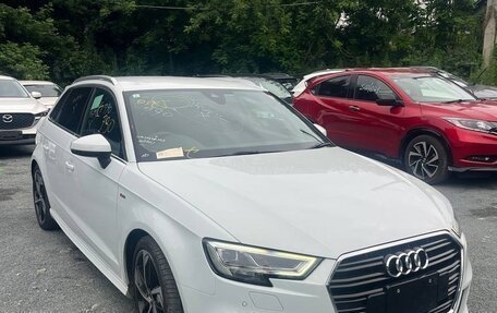 Audi A3, 2019 год, 1 980 000 рублей, 4 фотография