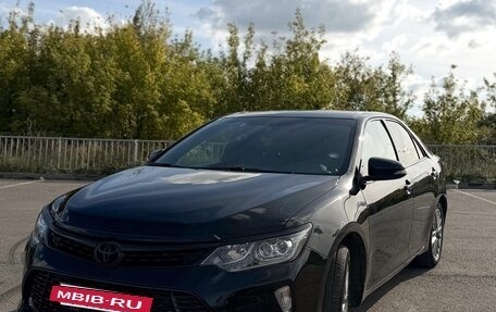 Toyota Camry, 2018 год, 2 650 000 рублей, 5 фотография
