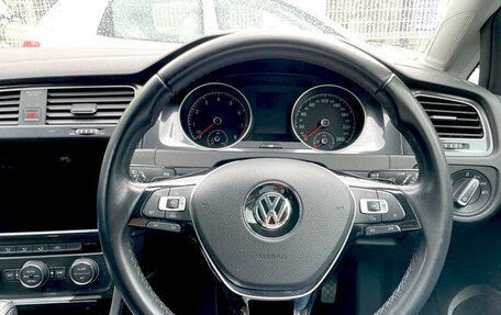 Volkswagen Golf VII, 2018 год, 1 310 000 рублей, 9 фотография
