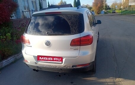 Volkswagen Tiguan I, 2015 год, 1 450 000 рублей, 2 фотография