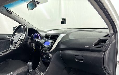 Hyundai Solaris II рестайлинг, 2013 год, 787 000 рублей, 10 фотография