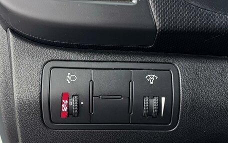 Hyundai Solaris II рестайлинг, 2013 год, 787 000 рублей, 17 фотография