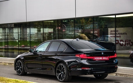 BMW 5 серия, 2019 год, 3 179 777 рублей, 8 фотография