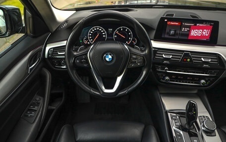 BMW 5 серия, 2019 год, 3 179 777 рублей, 14 фотография