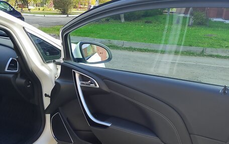 Opel Astra J, 2013 год, 725 000 рублей, 9 фотография