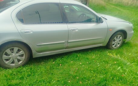 Nissan Cefiro III, 2000 год, 130 000 рублей, 1 фотография