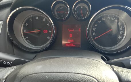 Opel Astra J, 2013 год, 725 000 рублей, 21 фотография