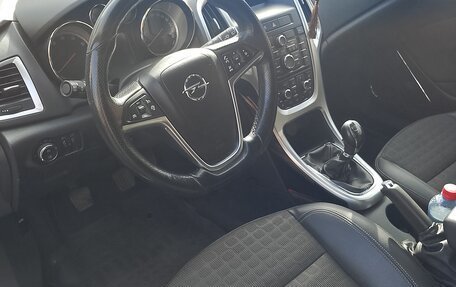 Opel Astra J, 2013 год, 725 000 рублей, 14 фотография