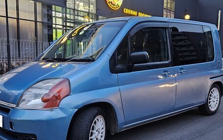 Honda Mobilio I, 2002 год, 180 000 рублей, 4 фотография