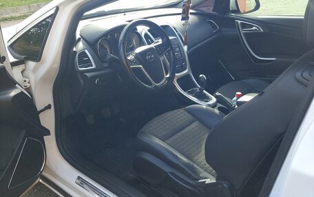 Opel Astra J, 2013 год, 725 000 рублей, 19 фотография