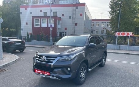 Toyota Fortuner II, 2019 год, 3 700 000 рублей, 1 фотография