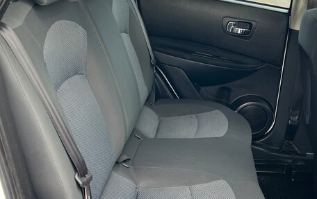 Nissan Qashqai, 2011 год, 800 000 рублей, 26 фотография